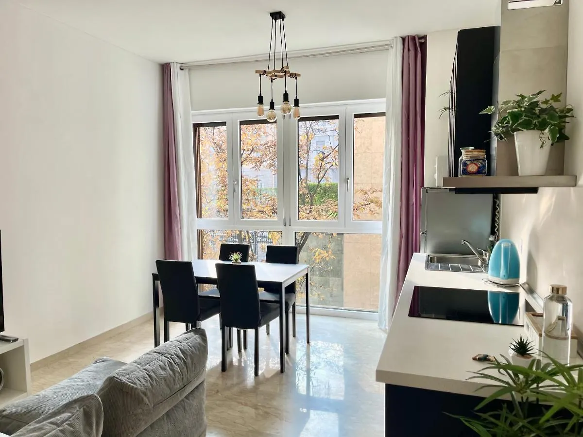 The White House, Modern Apartment In Center Mailand Italien